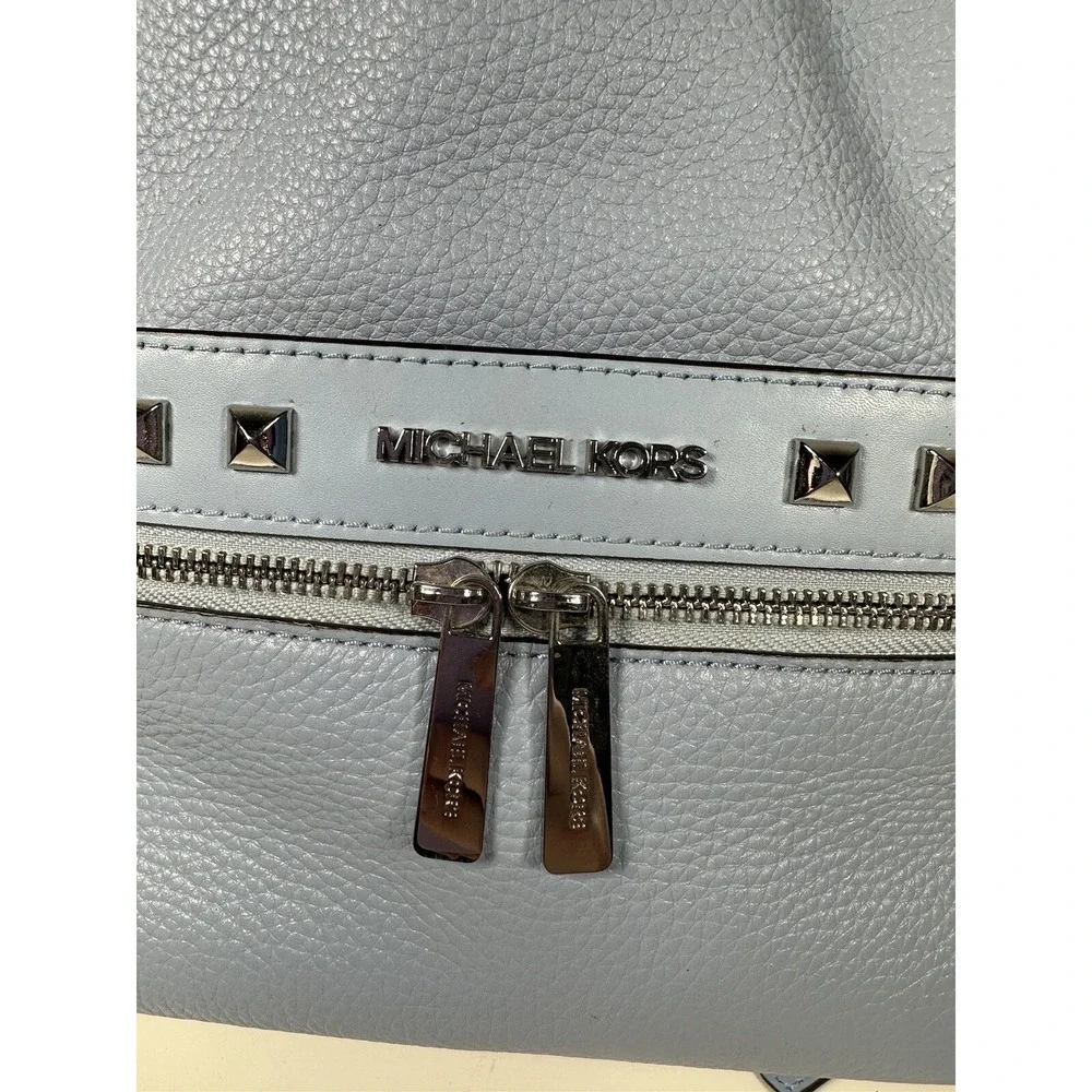 Michael Kors Kenly Medium Light Sky Leather Backpack Pebble‎